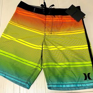 ☀️NWT Hurley Swim Trunks☀️